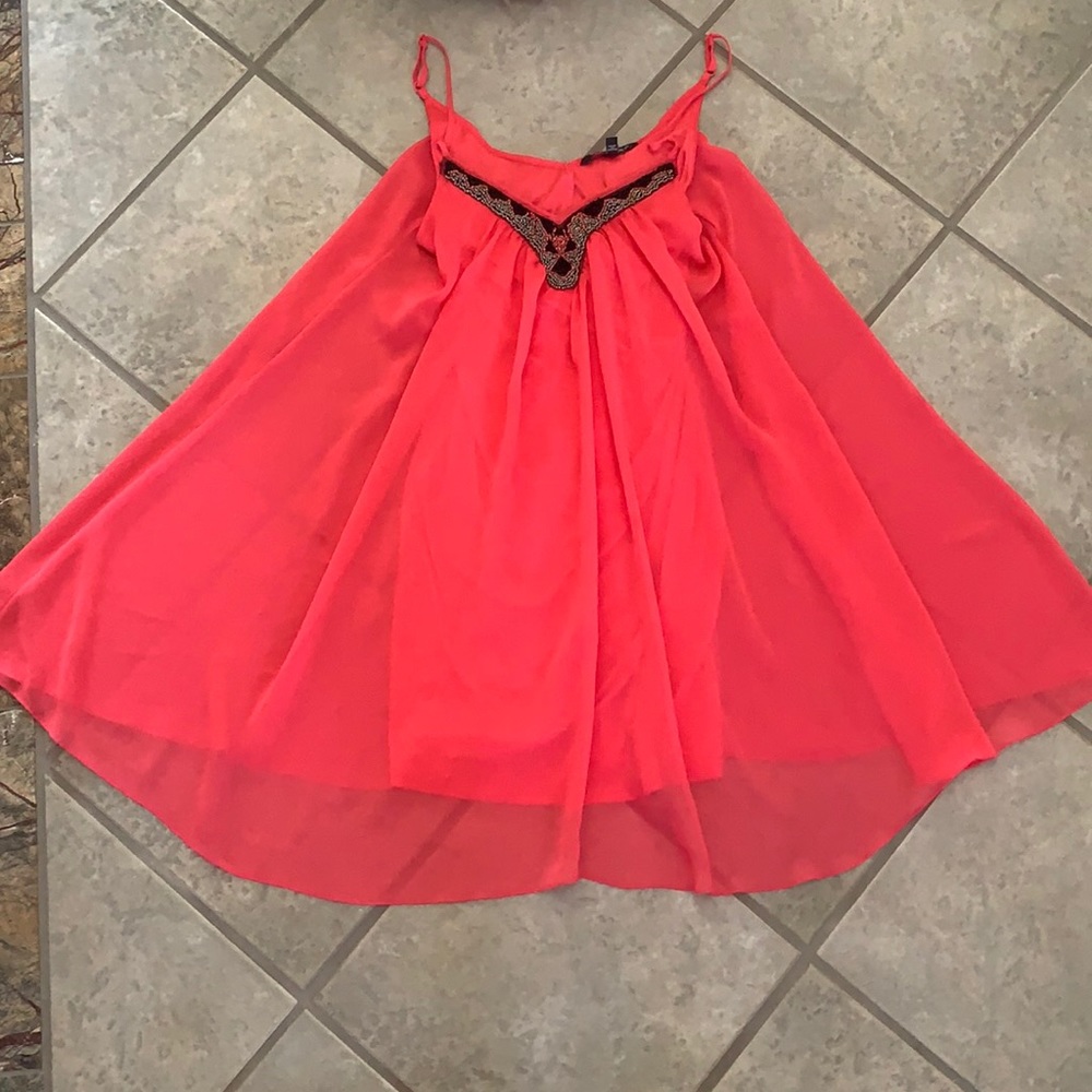 Express, flow dress